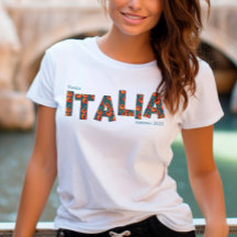 Chicas italianos de tomate viajan a Italia