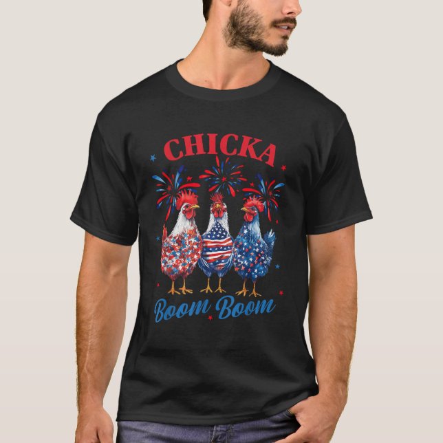 Camiseta Chicka Boom Boom Funny Patriotic Chicken 4th Of Ju (Anverso)
