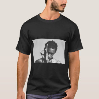 Camiseta Chico Younghug retro chica retro
