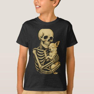 Camiseta Chihuahua de perro abrazando esqueleto Halloween d