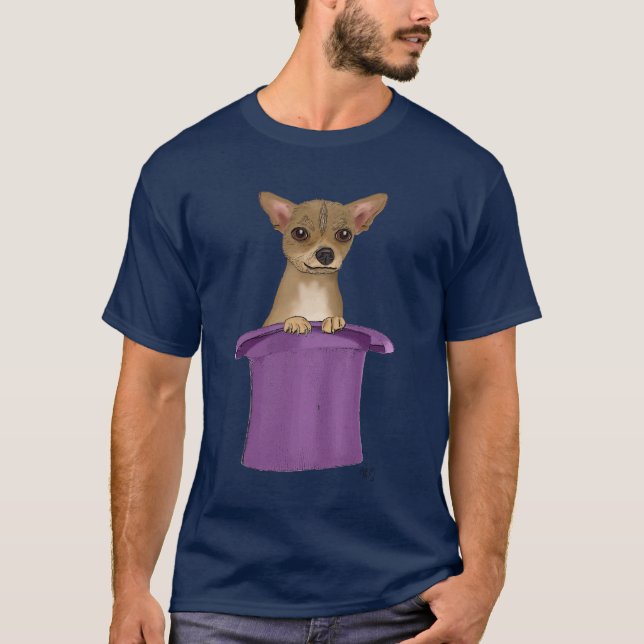 Camiseta Chihuahua en un sombrero alto (Anverso)