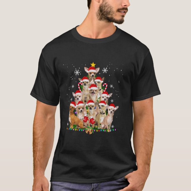 Camiseta Chihuahua Santa Christmas Tree enciende la Navidad (Anverso)