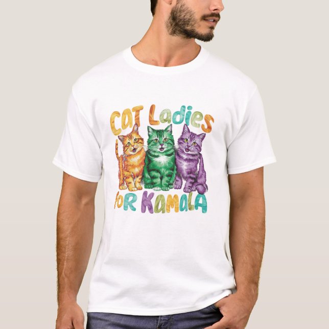 Camiseta Childless Cat Ladies For Kamala (Anverso)