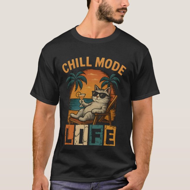 Camiseta chill mod activated-A cat with glasses (Anverso)