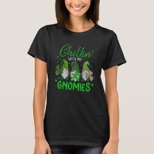 Camiseta Chillin Con Mis Gnomies Buffalo Leopard Saint Patr