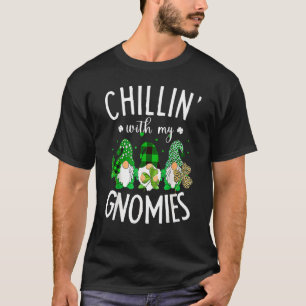 Camiseta Chillin Con Mis Gnomies Buffalo Placé Saint Patric