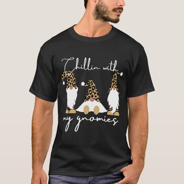 Camiseta Chillin Con Mis Gnomys De Impresión De Leopardo De (Anverso)