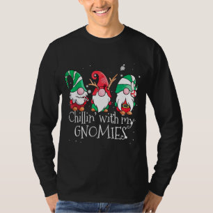 Camiseta Chillin con mis Navidades de gnomos Garden Gnome X