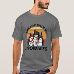 Camiseta Chillin' Con Mis Navidades Snowmie Pajama