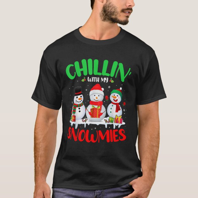 Camiseta Chillin Con Mis Nieves Feliz Navidad Santa Sno (Anverso)