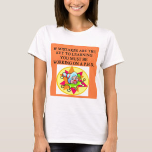 Camiseta chiste estúpido del phd