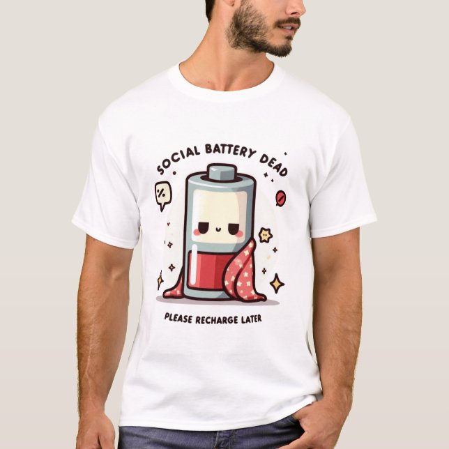 Camiseta Chistosa de Introvertido con Batería Soci (Anverso)