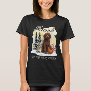Camiseta Chocolate Goldendoodle y amigo en nieve de inviern