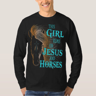Camiseta Christian ESTE CHICA CORRE EN JESÚS Y HORSES