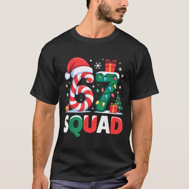 Camiseta Christmas 67 Squad Brainrot Funny Candy Cane Light (Anverso)