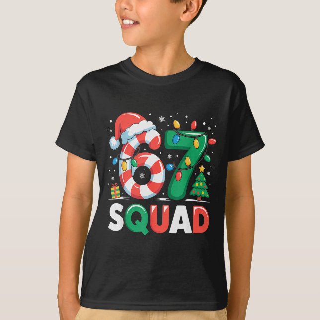Camiseta Christmas 67 Squad Funny Candy Cane Lights Holiday (Anverso)