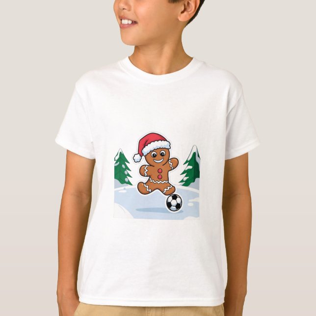 Camiseta Christmas Gingerbread Cookie playing soccer (Anverso)