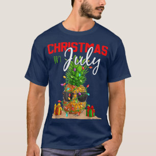 Camiseta Christmas In July Pineapple Xmas Tree Summer Vaca