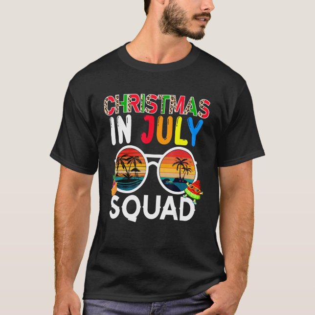Camiseta Christmas In July Squad Costume Sunglasses Traveli (Anverso)
