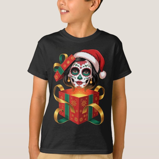 Camiseta Christmas Sugar Skull Art Woman Santa Hat Festive  (Anverso)