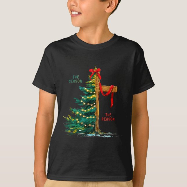Camiseta Christmas Tree The Season Jesus Cross Faith Holida (Anverso)