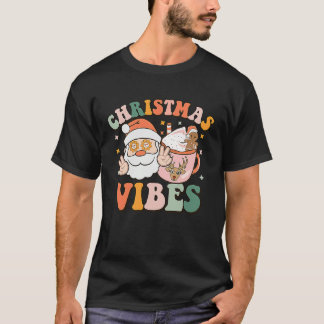 Camiseta Christmas Vibes Santa Claus And Hot Chocolate