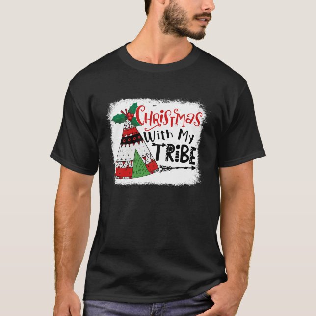 Camiseta Christmas With My Tribe Camping Fun Family Matchin (Anverso)