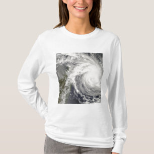 Camiseta Ciclón tropical Ivan que se acerca a Madagascar