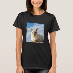Camiseta cielo azul y gato siammix sorara_001