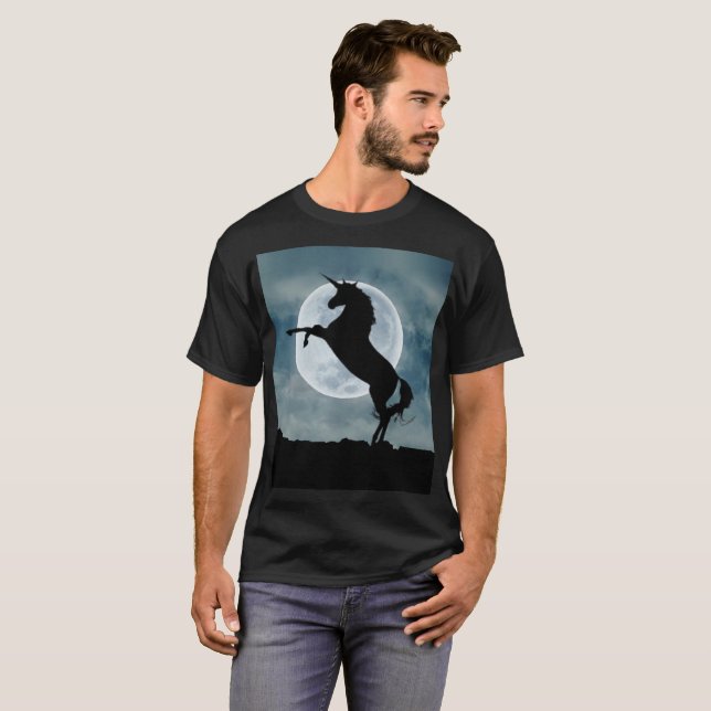 Camiseta Cielo nocturno de la silueta de unicornio, ZKOA (Anverso completo)
