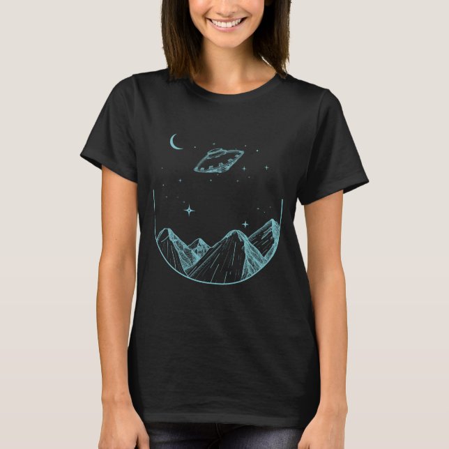 Camiseta Cielo Nocturno Montañoso OVNI (Anverso)