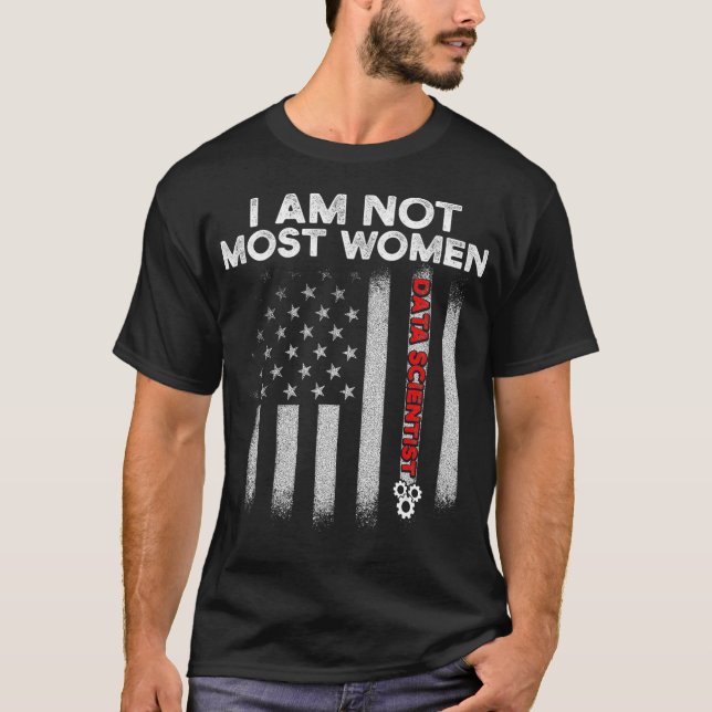 Camiseta Científica de datos La mayoría de las mujeres en c (Anverso)