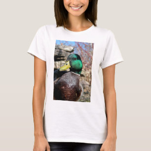 Camiseta Ciérrese encima de pato