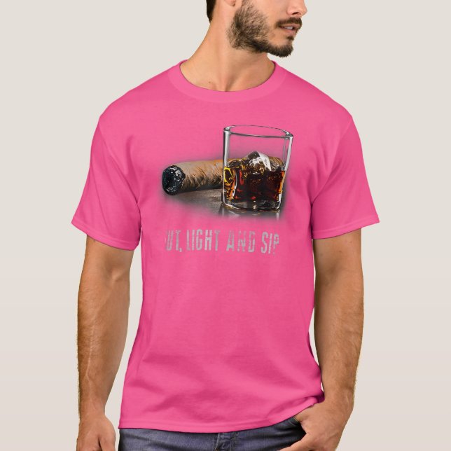Camiseta Cigar And Bourbon Great For Cigar Lounge Lovers (Anverso)