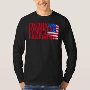 Camiseta Cigarros patrióticos Whiskey arma libertad