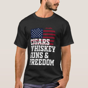 Camiseta Cigarros Pistolas De Whiskey Y Cigarros De Liberta