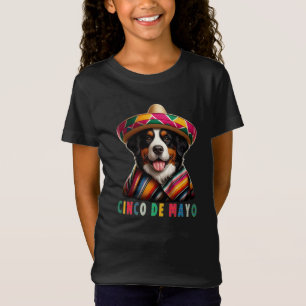 Camiseta Cinco De Mayo Bernese Perro con Poncho y Sombrero