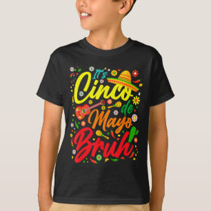 Camiseta Cinco de mayo hermano chico mexicano haciendo dabb