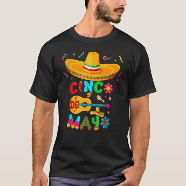 Camiseta Cinco De Mayo Mexican Guitar Cactus for Men Women  (Anverso)
