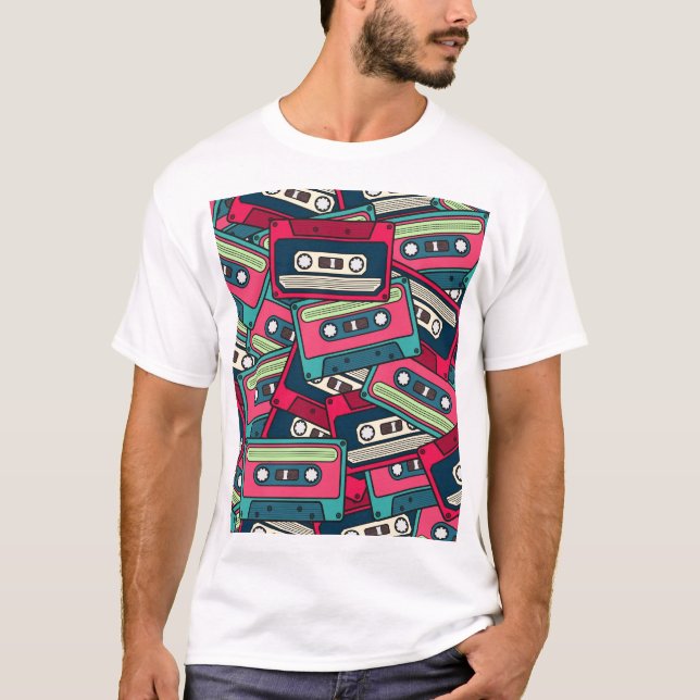 Camiseta Cinta Cassette: Colorido Patrón Irregular. (Anverso)