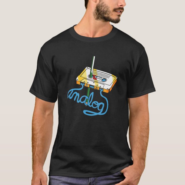 Camiseta Cinta Cassette Y Pen Classic Old School Music (Anverso)