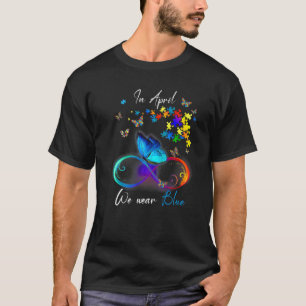 Camiseta Cinta De Mariposa En Abril Usamos Autismo Azul En
