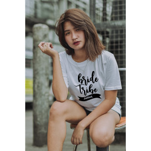 Camiseta Cinta de nombre personalizada tribu de la novia le