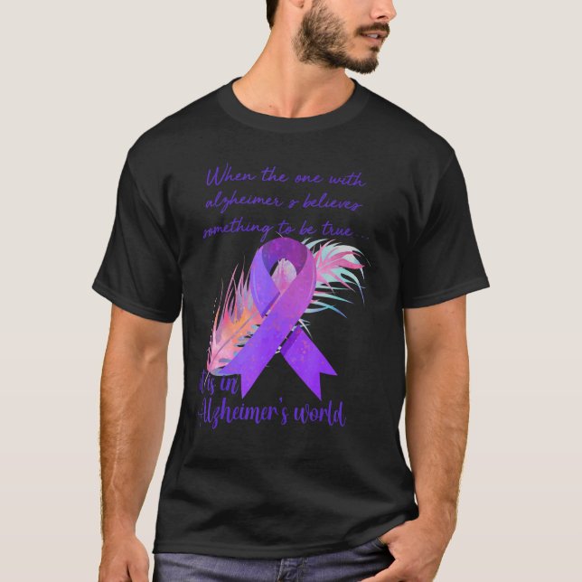 Camiseta Cinta de sensibilización de Alzheimer está en Alzh (Anverso)
