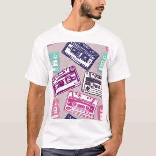 Camiseta Cintas de cinta retro, patrón dibujado a mano.