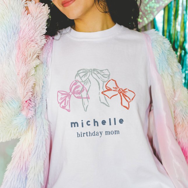 Camiseta Cintas y vacas acuarelas Chicas Fiesta de cumpleañ (Ribbons and Bows watercolor personalized birthday party parent t-shirt.)