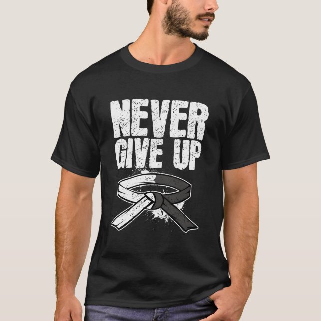Camiseta Cinturón Negro de Karate Amor (Anverso)