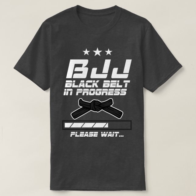 CAMISETA CINTURÓN NEGRO EN PROGRESO (Diseño del anverso)