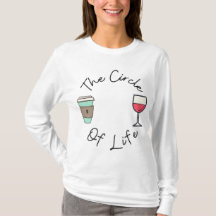 Camiseta Círculo ingenioso gracioso de la mamá del vino y e