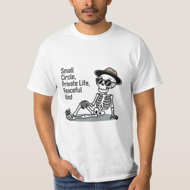 Camiseta Círculo pequeño, vida privada, mente pacífica (Anverso)